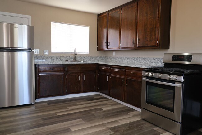 Photo - MOY430 Unit 430 W Moyer Ave #A