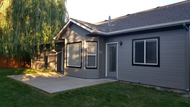 Photo - 14170 W Guinness Ct