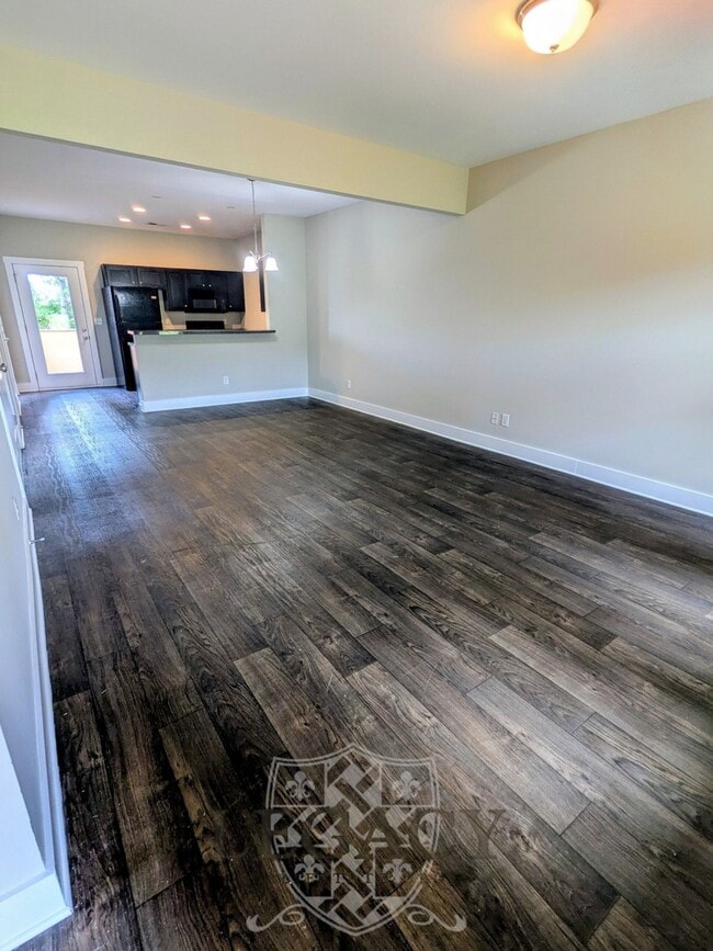 Photo - 3538 Steffisburg Dr