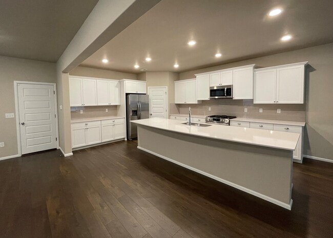 Photo - 913 Timberline Ave