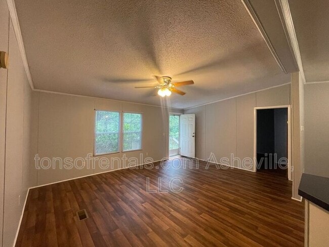 Photo - 132 Josiah Ln