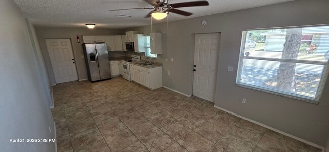 Photo - Charming 3BR/2BA Bradenton Home with Extra Storage & Parking