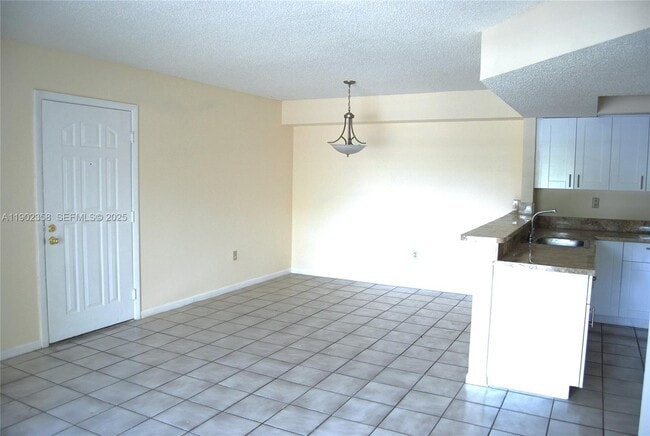 Photo - 8540 SW 212th St Unit 203