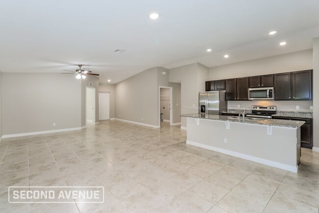 Photo - 256 Santo Domingo Ave SW