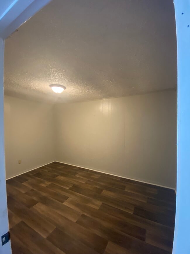 Photo - 2107 Spring St