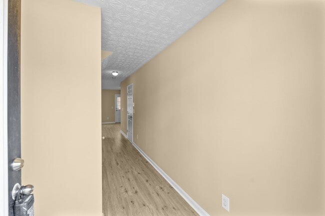 Photo - 3 Bedroom Townhome in Stonecrest!