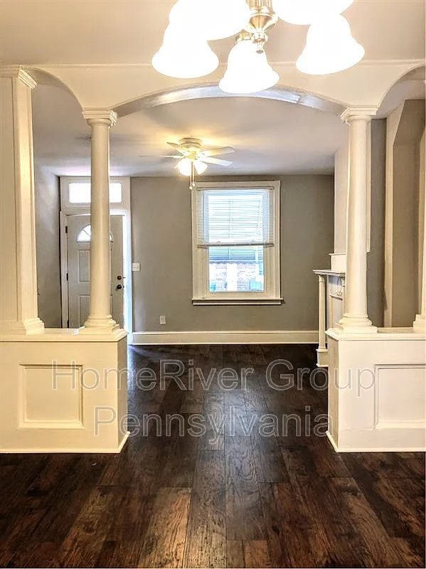 Photo - 544 N Wanamaker St
