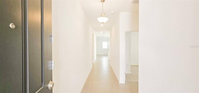 Photo - 429 Silver Palm Dr