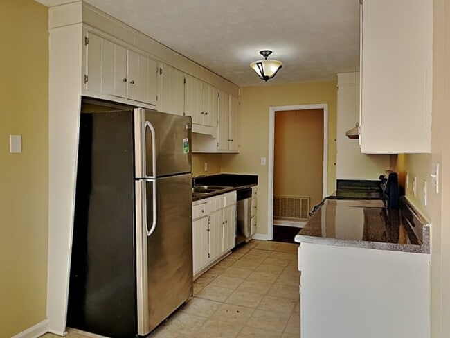 Photo - 6928 Cedar Hill Ct