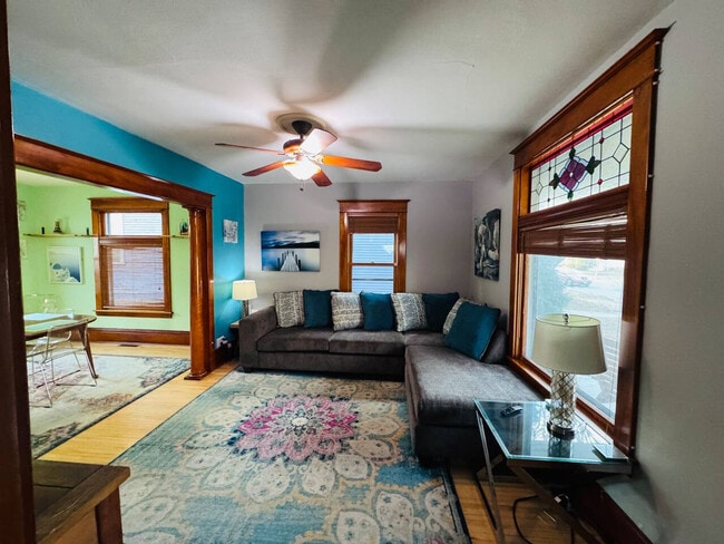 Photo - 1391 Thomas Ave W Unidad ID1353282P