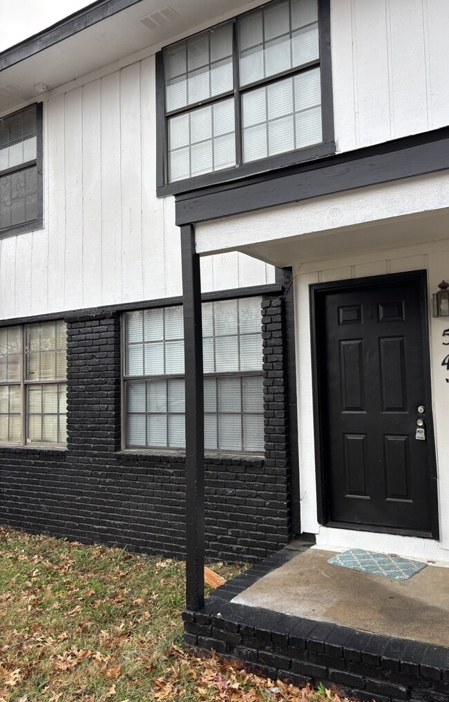 Photo - 543 N Betty Jo Dr