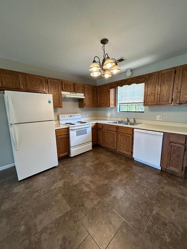 Photo - 103 Jewel Cove