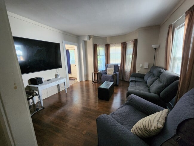 Photo - 40 Getchell St