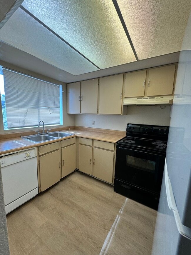 Photo - 2 BEDROOM UNIT IN MESA