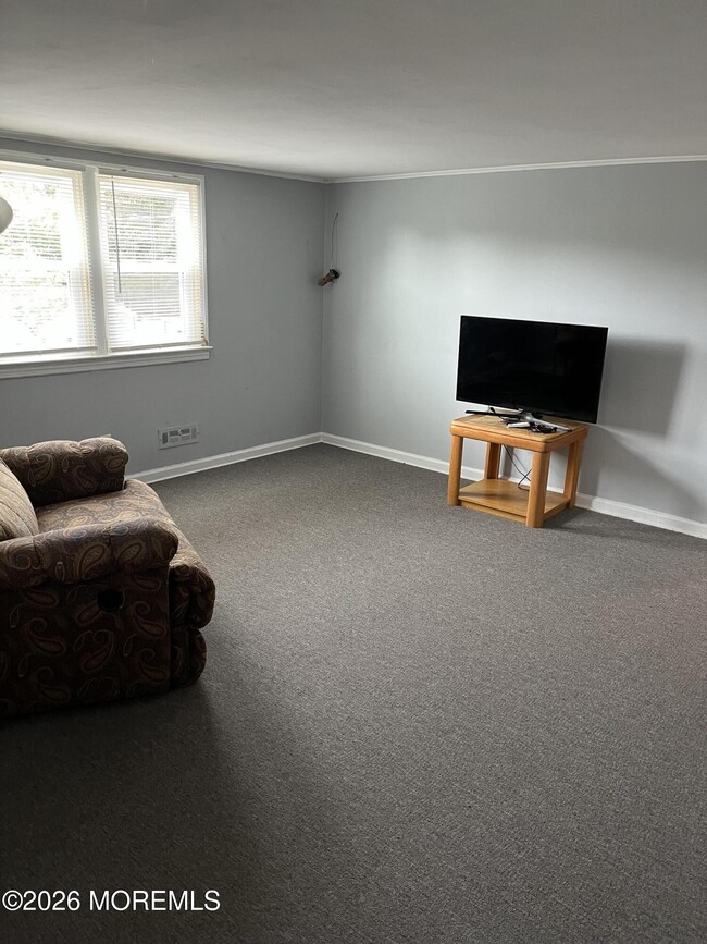 Photo - 903 Catherine St