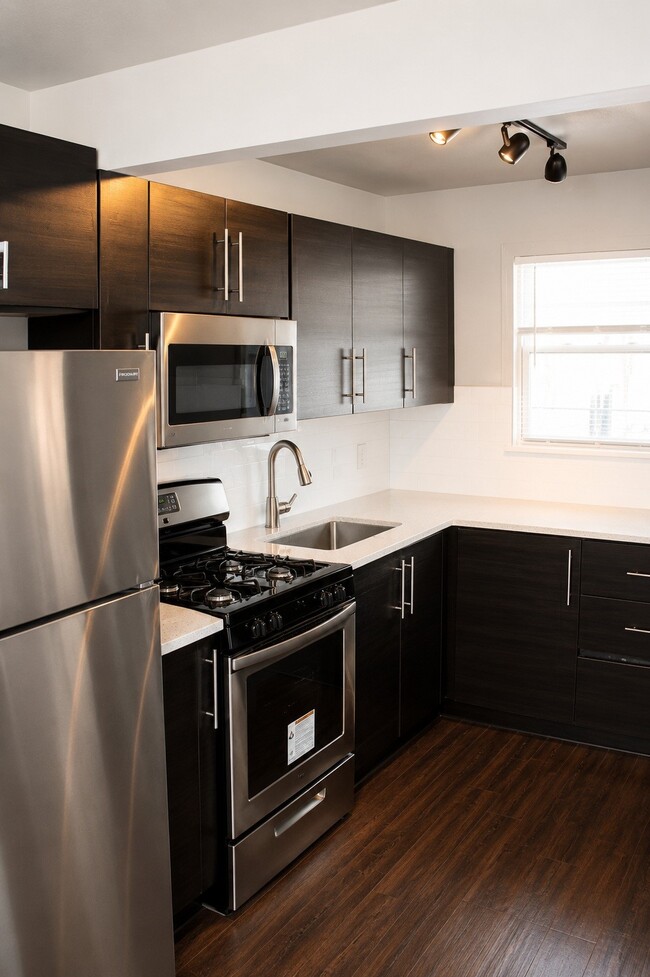 Photo - 2801 Carrolton St Unit 8