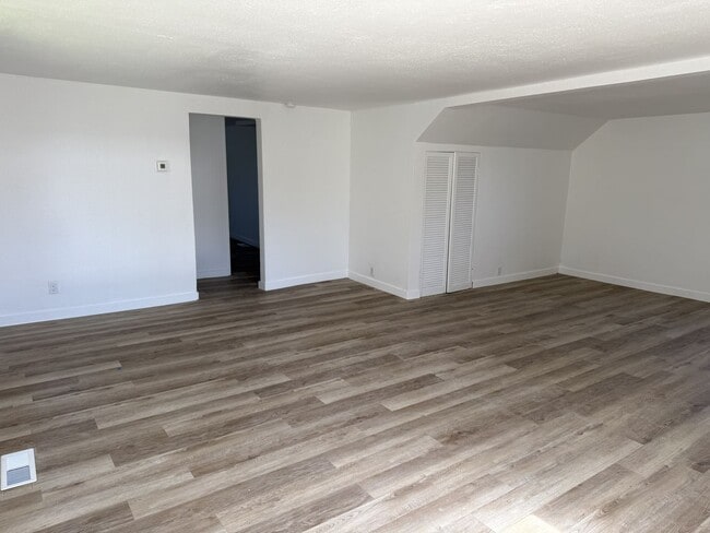 Photo - Spacious 4 Bed/2 bath North Bend Charmer