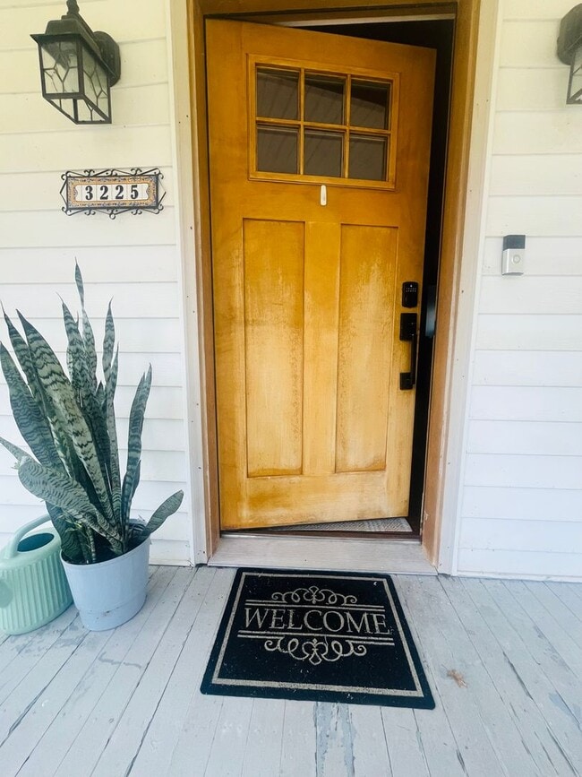 Photo - The West Jefferson — Furnished comfort in ...