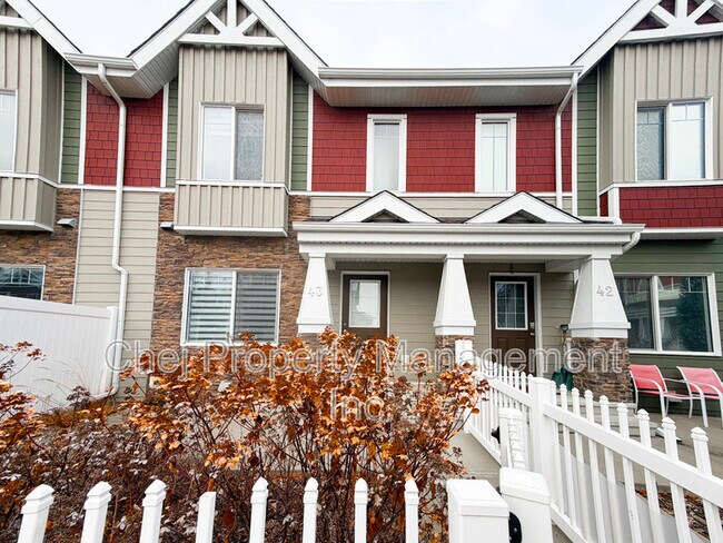 Photo - 2003 Rabbit Hill Rd NW