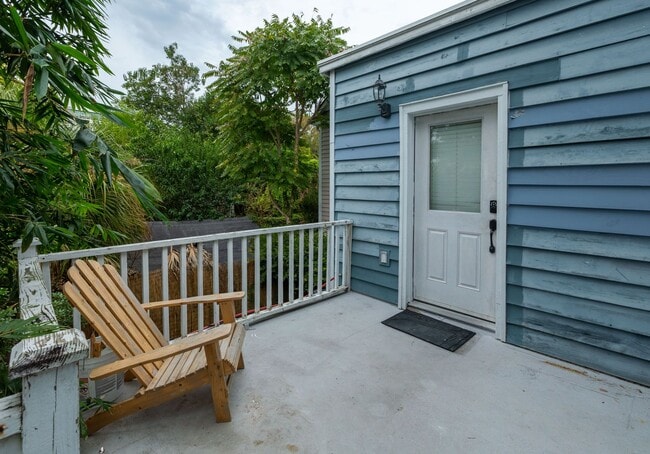 Photo - 3 Bedroom, 1.5 Bathroom Home Downtown - Charleston