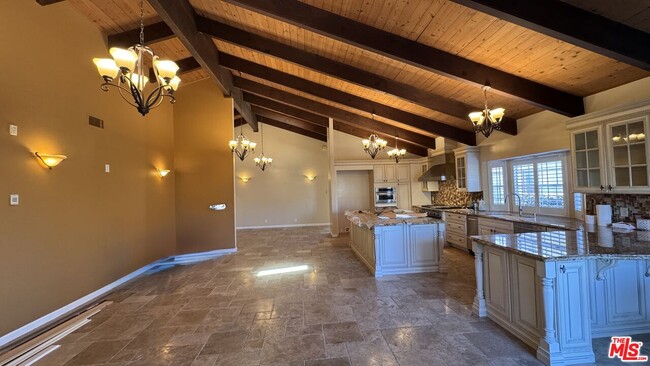 Photo - 4127 W 176th St