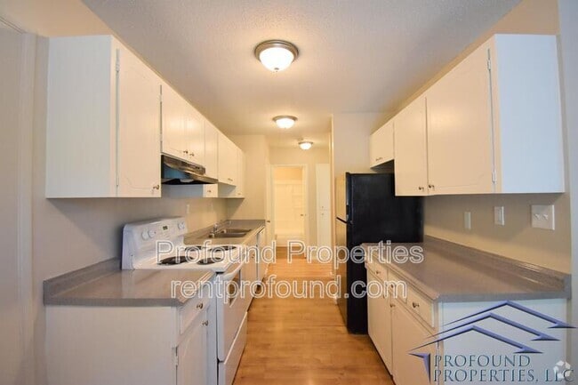 Building Photo - 706 NE 99th Ave Rental