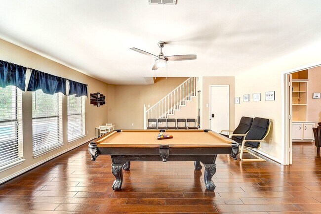 Photo - 8111 Pine Green Ln
