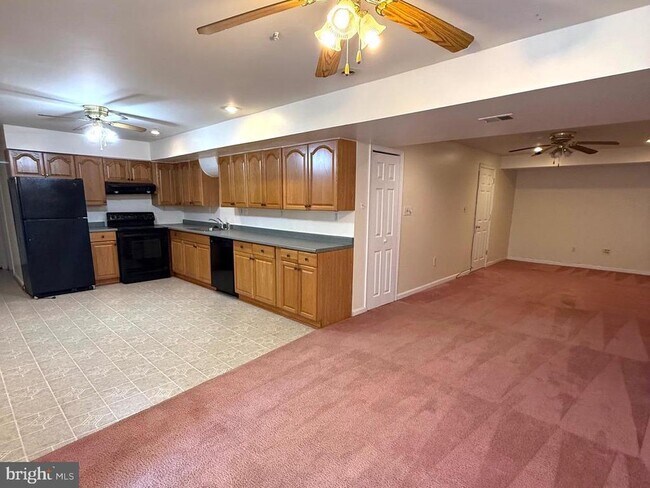 Photo - 6413 Trillium Trail