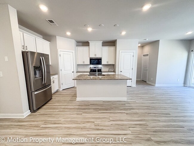 Photo - 5041 Kellaher Pl