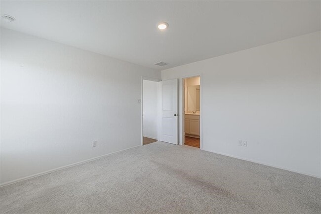 Photo - 3110 Spanish Oak Ln