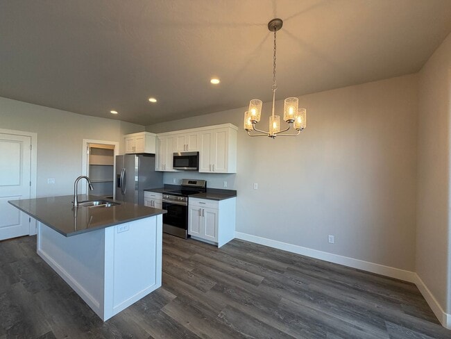 Photo - BRAND NEW TOWNHOME FOR RENT!