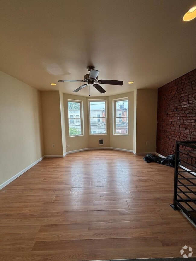 Building Photo - 3555 Jasper St Unit 2nd Floor Rental