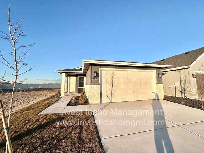 Brand new construction home available now! - Brand new construction home available now!