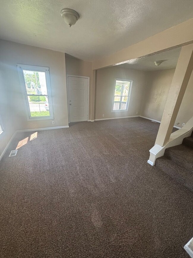 Photo - 4bd Single Cash Pay/Section 8