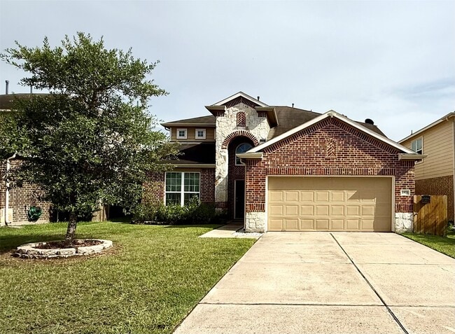 2575 Riverway Dr