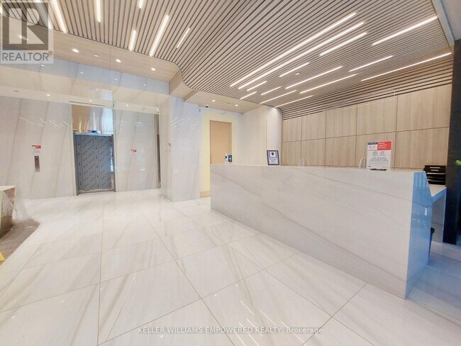 Photo - 75 Canterbury Pl Unit 2801