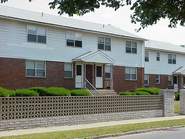 46 Columba St