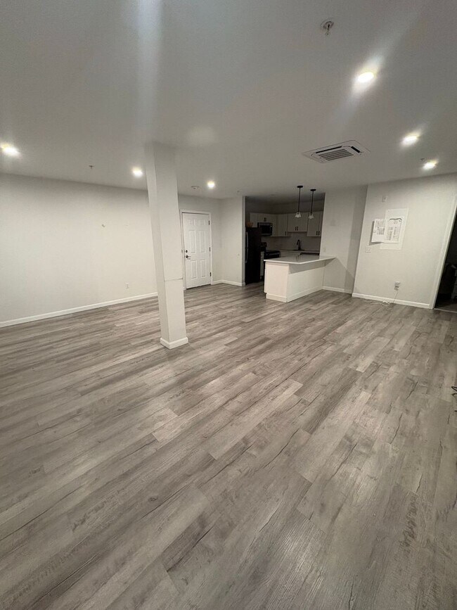Photo - 211 Onset Ave