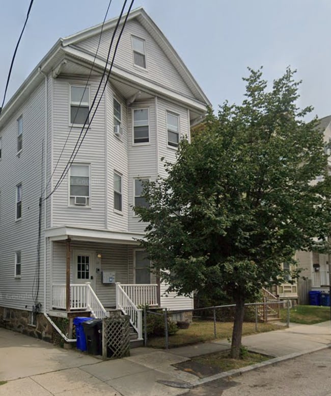 Photo - 68 Calumet St