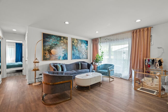 Photo - 9S220 S Frontage Rd