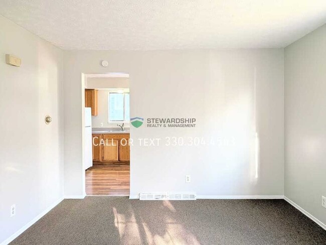 Photo - 1327 15th St NW