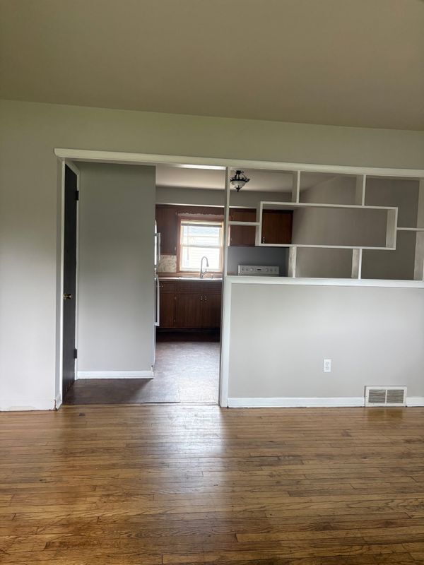 Photo - 813 Fairmont Ave