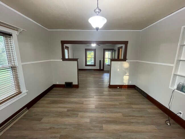 Photo - 401 N Polk St