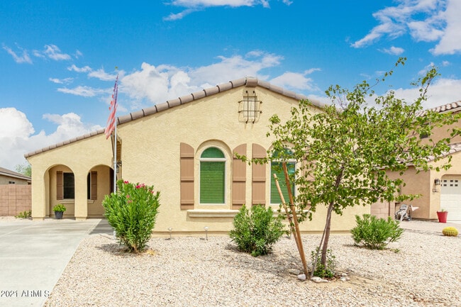 Photo - 1008 W Deoni Trail