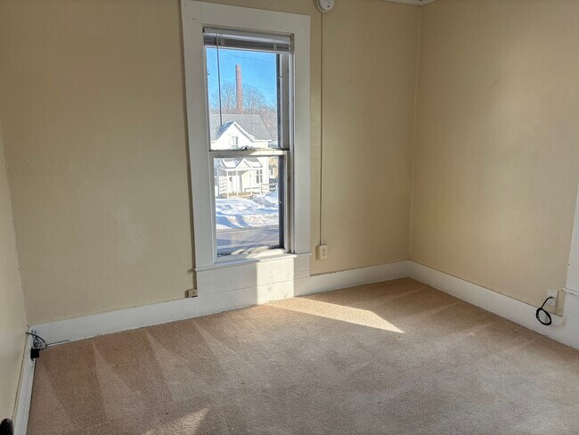 1001 Main St