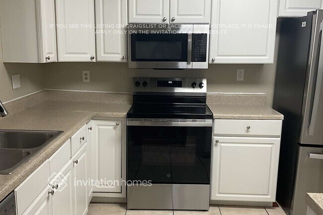 Photo - 90 Durham Ct