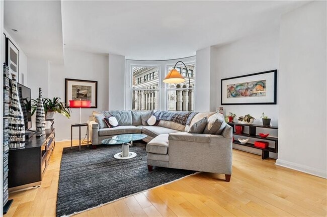 Photo - 306 Fourth Ave