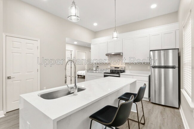 Photo - 837 Cherokee St Unit 837