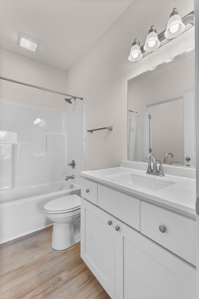 Photo - 1112 Bertling St Unit 1111