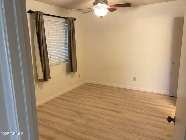 Photo - 700 W University Dr Unit 111